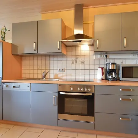 Spacious In Gruefflingen With Sauna Burg Reuland
