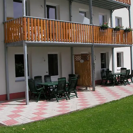Apartment Spacious In Gruefflingen With Sauna